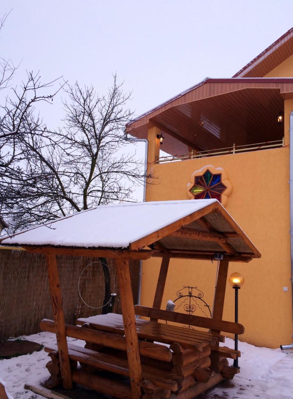 Villa Eden Delux Yanoshi Zewnętrze zdjęcie