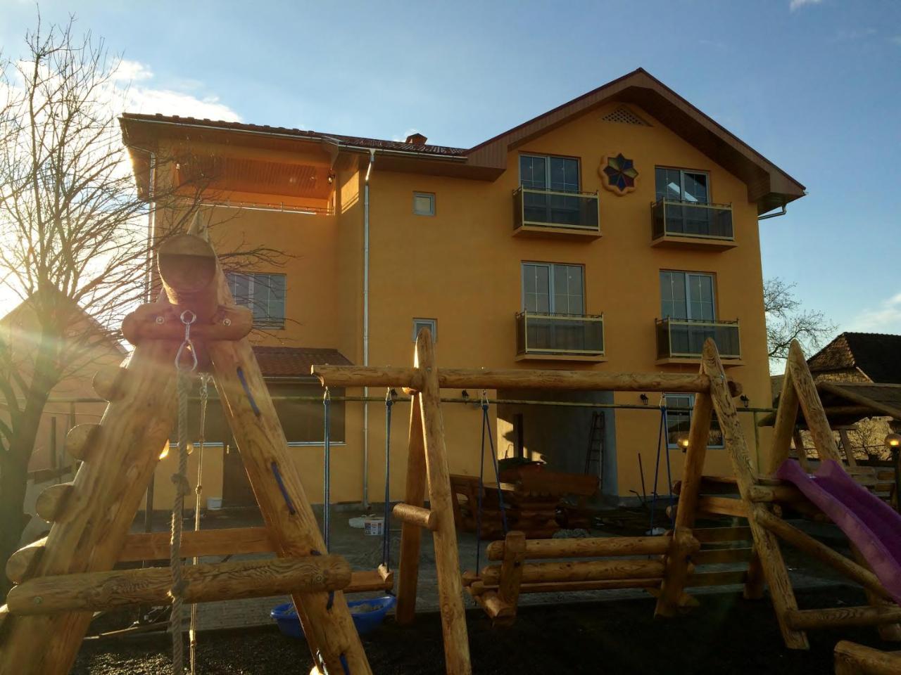 Villa Eden Delux Yanoshi Zewnętrze zdjęcie