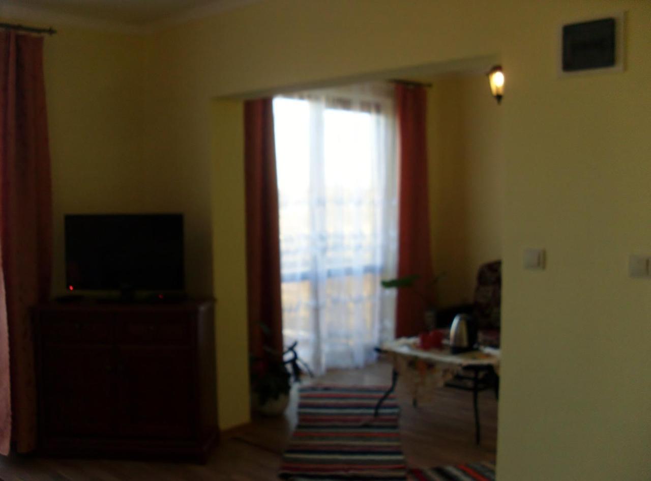 Villa Eden Delux Yanoshi Pokój zdjęcie